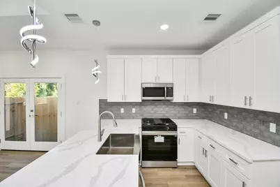 8109 Hamlet Street, Houston, TX 77078 - Photo 15