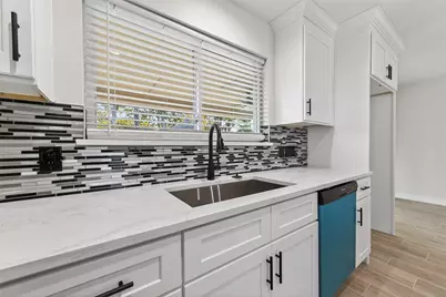 16115 Little Cypress Lane, Cypress, TX 77429 - Photo 11