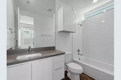 5871 E Post Oak Lane, Houston, TX 77055 - Photo 31