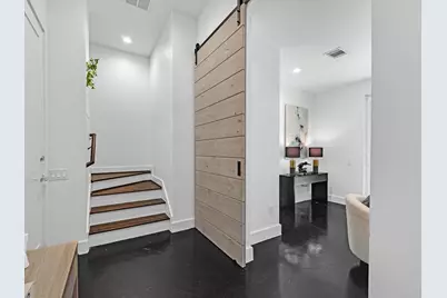 5871 E Post Oak Lane, Houston, TX 77055 - Photo 7