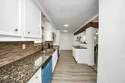 10209 Cathedral Drive, Houston, TX 77051 - Photo 21