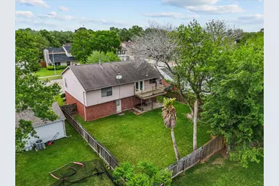 430 W Redway Lane W, Houston, TX 77598 - Photo 5