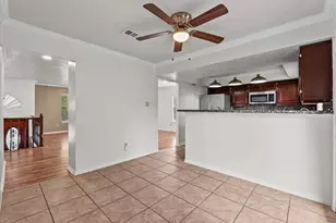 430 W Redway Ln W, Houston, TX 77598 - Photo 19
