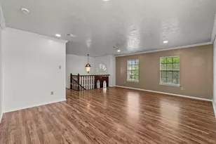 430 W Redway Ln W, Houston, TX 77598 - Photo 17