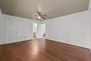 430 W Redway Ln W, Houston, TX 77598 - Photo 13