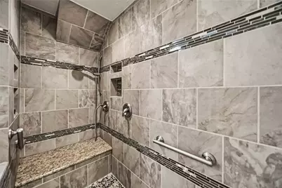 1302 Chestnut Ridge Road, Houston, TX 77339 - Photo 5
