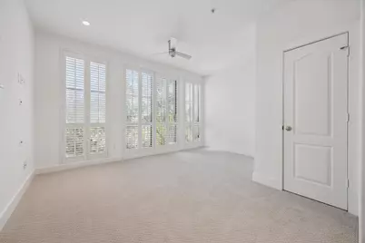 100 McGowen Street #A, Houston, TX 77006 - Photo 9