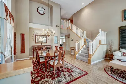 22 S Greywing Place, The Woodlands, TX 77382 - Photo 5