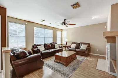 22 S Greywing Place, The Woodlands, TX 77382 - Photo 17