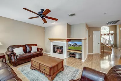 22 S Greywing Place, The Woodlands, TX 77382 - Photo 19