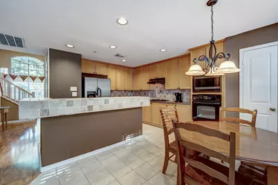 22 S Greywing Place, The Woodlands, TX 77382 - Photo 11