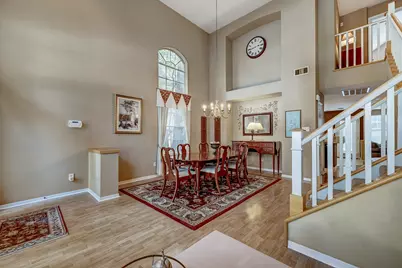 22 S Greywing Place, The Woodlands, TX 77382 - Photo 9