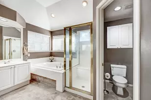 22 S Greywing Pl, The Woodlands, TX 77382 - Photo 29