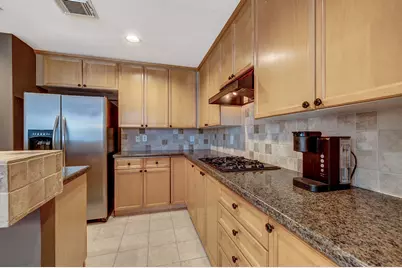 22 S Greywing Place, The Woodlands, TX 77382 - Photo 13