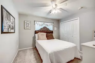 22 S Greywing Pl, The Woodlands, TX 77382 - Photo 31
