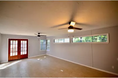6229 Tanager Street, Houston, TX 77074 - Photo 7