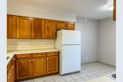 2102 5th Avenue N #7, Texas City, TX 77590 - Photo 5