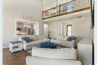 13510 Fallbrook Circle, Mont Belvieu, TX 77535 - Photo 3