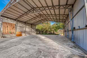 2499 Southline Rd, Conroe, TX 77384 - Photo 41
