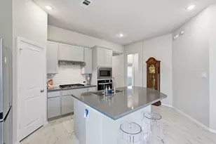 10526 Cabot Trl, Rosharon, TX 77583 - Photo 5