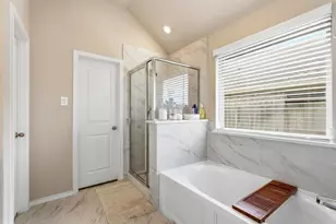 10526 Cabot Trl, Rosharon, TX 77583 - Photo 15