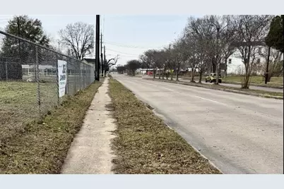 7309 W Montgomery Road, Houston, TX 77091 - Photo 13