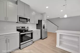 10122 Conover Cmns Cir, Fort Worth, TX 76108 - Photo 3