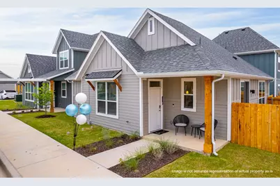 10122 Conover Commons Circle, Fort Worth, TX 76108 - Photo 1