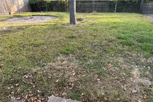 7626 Rhobell St, Houston, TX 77016 - Photo 23