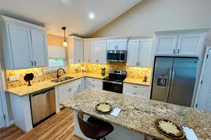 534 Oakdale Dr, Huntsville, TX 77320 - Photo 9