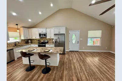 534 Oakdale Drive, Huntsville, TX 77320 - Photo 5