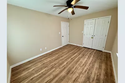 534 Oakdale Drive, Huntsville, TX 77320 - Photo 15