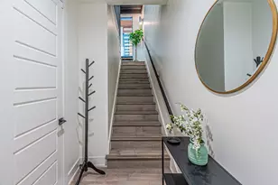 422 W 9th St, Dallas, TX 75208 - Photo 3