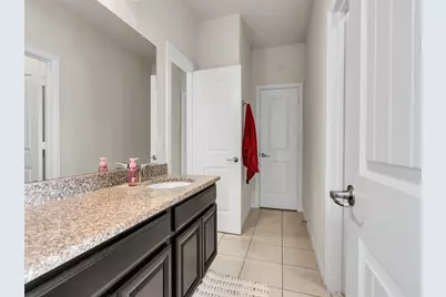 2704 Oxbow Bluff, Pearland, TX 77581 - Photo 31