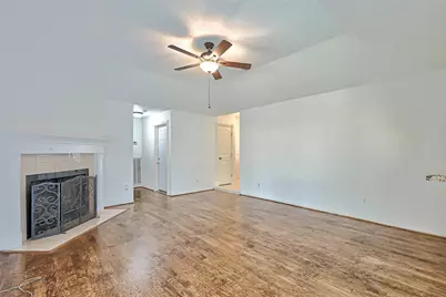 2922 Lakefield Way, Sugar Land, TX 77479 - Photo 11
