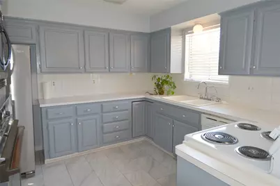 6707 Las Brisas Drive, Houston, TX 77083 - Photo 13