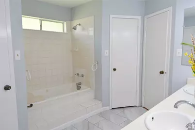 6707 Las Brisas Drive, Houston, TX 77083 - Photo 17