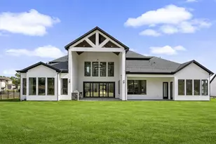 18556 Michaels Run, Montgomery, TX 77316 - Photo 3