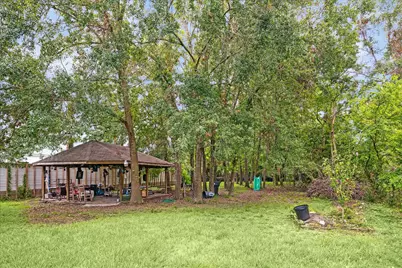 405 W Donovan, Houston, TX 77070 - Photo 3