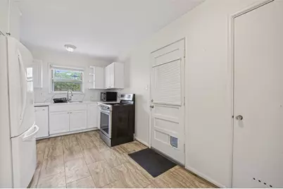 5505 Huisache Street, Houston, TX 77081 - Photo 15