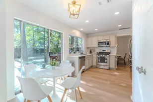 18 Cottage Grove Pl, The Woodlands, TX 77381 - Photo 21
