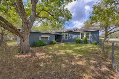 401 W Live Oak and 504 S Pecan Street, Moulton, TX 77975 - Photo 27