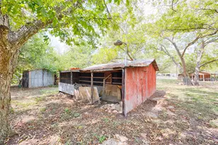 401 W Live Oak and 504 S Pecan St, Moulton, TX 77975 - Photo 31