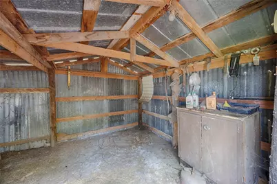 401 W Live Oak and 504 S Pecan Street, Moulton, TX 77975 - Photo 35
