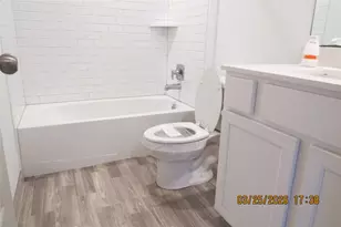 715 Silver Kettle Dr, Rosharon, TX 77583 - Photo 7