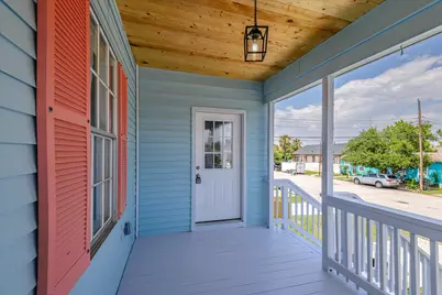 2315 36th St, Galveston, TX 77550 - Photo 7