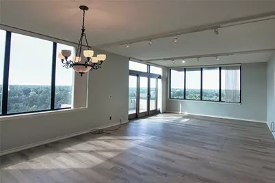 14655 Champion Forest Drive #1102, Houston, TX 77069 - Photo 9