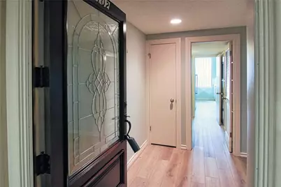 14655 Champion Forest Drive #1102, Houston, TX 77069 - Photo 3