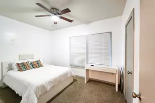 5910 Shelburne St, Houston, TX 77396 - Photo 11