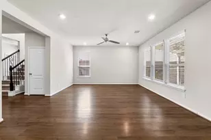 1972 Elkington Cir, Conroe, TX 77304 - Photo 13